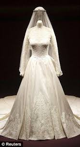 Kate Middleton S Wedding Dress Gorgeous Kate Middleton Wedding Dress Royal Wedding Dress Wedding Dress Cost