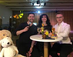 Mit der latin dance tanz choreografie lernst du steps und moves zu kombinieren. Online Livestream Tanzen Zuhause Tanzkonzept Erfurt