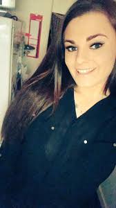 Danielle Latham (@DanielleLathamx)