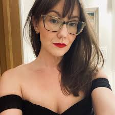 What are some spooky cool places to visit or shop at in Chicago?