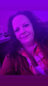 Bobbie Ayala's Instagram, Twitter & Facebook