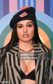 61 Strand Mabel Stock Photos, High-Res Pictures, and Images