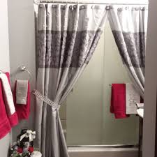 Dawn Shared A Photo Of Her Beautiful Bathroom Using Our Double Swag Shower Curtain Bling With Silver Acc Double Swag Shower Curtain Curtains Glass Shower Doors