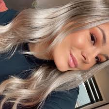 Chelsie Day's Instagram, Twitter & Facebook