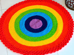 Os tapetes de barbantes é um bom item de decoração, barato e que pode ser encontrado em muitos locais é, sem dúvida, um tapete de barbante. 60 Modelos Criativos De Tapetes De Barbante Com Graficos E Passo A Passos Ideias De Croche