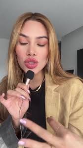 La doctora es Maira Chacon, y el WhatsApp es 350-882-6960 📲 , atiende en  Bogotá, Medellín y principales ciudsdes del pais 🤍 #botox #skincare  #beauty #toxinabutolinica #botoxbogota