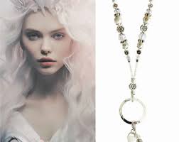 Eyeglass Necklace, White Glasses Necklace, Glasses Chain, Ring Necklace for  Glasses, Glasses Loop, White Bead Glasses Necklace, Flowers