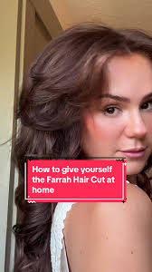 DIY Farrah Fawcett Haircut Tutorial at Home