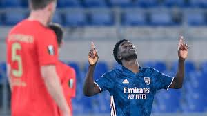 The gunners benefited from the brilliant individual performances of bukayo saka. Europa League Bukayo Saka Earns Wasteful Arsenal First Leg Draw Against Benfica Eurosport