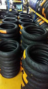 Yang datang beli tayar & sport rim ni bukan sahaja dari orang setempat tapi yang jauh pun ada antaranya orang dari negeri sembilan, luar dari klang macam dok dekat cheras, ampang, rawang, semenyih. Artic Tayar Baru Sahaja Sampai Continental Conti Motion Dan Sport Attack Conti Motion 120 70 17 150 60 17 150 70 17 Limited 160 60 17 Sport Attack 120 70 17 Pengedar Dan Penjual Artic Tayar No 45 Jalan Dd