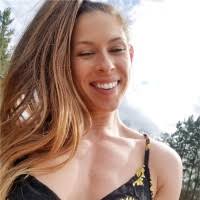 Kayla Rayburn's Instagram, Twitter & Facebook