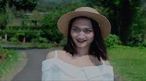 Dj cinta luar biasa voc gita trilia dj remix terba. Skachat Besplatno Pesnyu Andmesh Cinta Luar Biasa Reggae Ska Gita Trilia V Mp3 I Bez Registracii Mp3hq Org