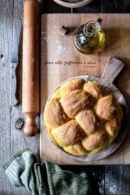 Pane Intrecciato Allo Zafferano E Olive Madame Gateau Pane Intrecciato Ricette Pane