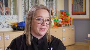 Amber Hassinger's Instagram, Facebook & TikTok