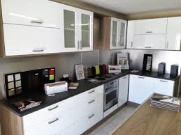 They're glamorous in all the right places, without feeling cold or stark, thanks to stunning wixom door style. Pin On White High Gloss