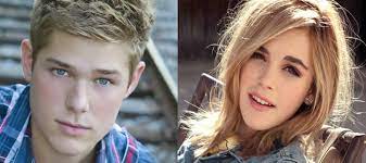 It is the first book in the series which features the dollanganger children and it is filled with family conflicts, sibling relationships, betrayal and other delicious angst. Casting News Kiernan Shipka Mason Dye Cast In V C Andrews Flowers In The Attic Kiernanshipka Masondye Hollywood Mom Blog