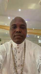 Calvin Gold's Instagram, Twitter & Facebook