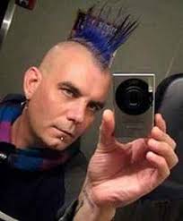 Collin Rae's Instagram, Twitter & Facebook