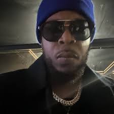 Steven Echols's Instagram, Twitter & Facebook