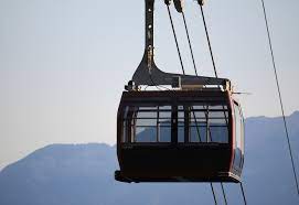 Die autonome provinz wird ohne zustimmung der zentralregierung das gesellschaftliche und wirtschaftliche leben wieder hochfahren. Rittner Seilbahn Jenesien Kohlerer Seilbahn
