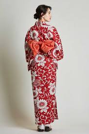 Oct 22, 2020 · please refer to how to put on nagajuban: 20 Things You Should Know About Kimono Obi Belts Japan Objects Store