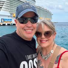 The Bee's Knees Dance