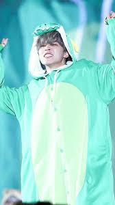 Baju kuruang, ondeh ondeh lah si baju kuruang yo nan rancak baju kuruang urang koto gadang Lirik Lagu Bts Pt 1 Bts Jimin Jimin Park Jimin