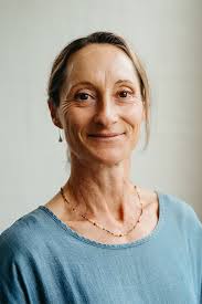 Emily Bradshaw, Physiotherapist