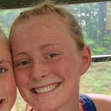 Mackenzie Ackley's Instagram, Twitter & Facebook