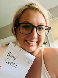 PSA Hello friends! I felt as though I needed to do a certain PSA because  several people have accused me of being a scammer. I AM NOT!! This is me  and i