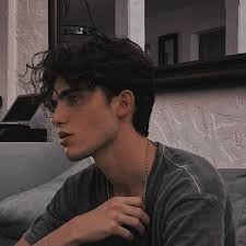 Caleb Wharton's Instagram, Twitter & Facebook