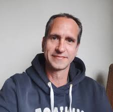 Fast drei von vier Lehrkräften, die den Schuldienst verlassen, tun dies  nicht aus Altersgründen. Ein zentraler Faktor dürfte den Forschenden  zufolge die Überlastung sein.