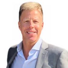 fitzrovia #cre #multifamily #torontorealestate #leadership #torontorentals  #rentalliving #commercialrealestatepodcast #montrealrentals  #canadianapartments