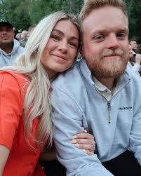 Sharon Kull's Instagram, Twitter & Facebook