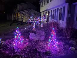 Use random patterns throughout for long sections of hedges, bring the source of power to the center of the hedges and string lights to the left and right Christmas Lights During Coronavirus Pandemic In Central Ny Syracuse Com