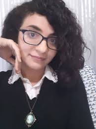 À Espreita Entrevista: Marcela Farias