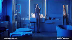 Charlize Theron e Sofia Boutella - vídeo de celebridades sexy