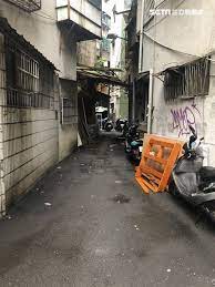 谈判遭砍倒卧雨棚3嫌辩 刀是他的https healthdig co society 36793 feed id 188428 unique id 5c97a3d88f444 社会记者游承霖 台北报导北市一名18岁林姓男子 疑因日前与国中同学相约至ktv欢唱时