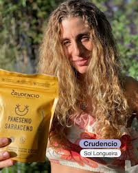 Ellas nos inspiran! Sol Longueira 🍎 creadora de @crudencioveg Nacimos en  2010 para dar una opción de alimentos diferentes elaborados 100% a base de  plantas y utilizando técnicas milenarias de germinar y