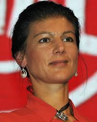 She was part of the socialist group and sat on the european parliament's committee on international trade.she was a substitute for the committee on budgetary control and the. Gregor Gysi Vs Sahra Wagenknecht Kleiner Mann Grosse Frau Kritisches Netzwerk
