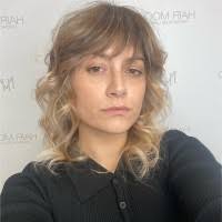 50+ profili “Nicole”