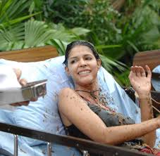 Rocco raphael maria stark (* 27. Dschungelcamp Tag 1 Micaela Und Rocco Das Erste Dschungel Paar Bilder Fotos Welt