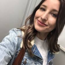 Rebekah Lynn's Instagram, Twitter & Facebook