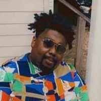 Queen Watts's Instagram, Twitter & Facebook