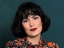 Alyssa Fox's Instagram, Twitter & Facebook