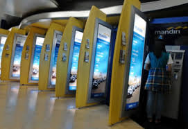Corporate secretary bank mandiri rohan hafas mengatakan cabang bank mandiri tersebut akan tetap beroperasi dan melayani nasabah secara bergiliran pada sepanjang musim libur idul fitri 1440 h, yakni 1,3, 4, 6, dan 7 juni 2019, kecuali pada tanggal 5 juni mendatang. Transaksi Cabang Bank Mandiri Capai Rp 30 3 Triliun Saat Libur Idul Fitri Bisnis Tempo Co