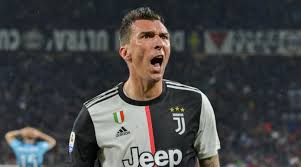 Actualmente se encuentra agente libre. What Juventus Told Mario Mandzukic After Striker Moved To Qatar