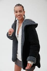 Bdg Carmella Reversible Hooded Teddy Jacket Urban Outfitters Women S Coats Jackets Cozy Jacket Weather Wear