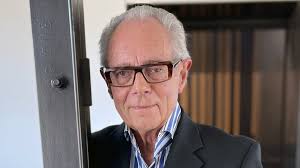 Sir Michael Hill steps back from board of jewellery firm to undergo cancer  treatment : r/newzealand