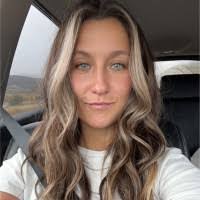 Amanda Lamkin's Instagram, Twitter & Facebook